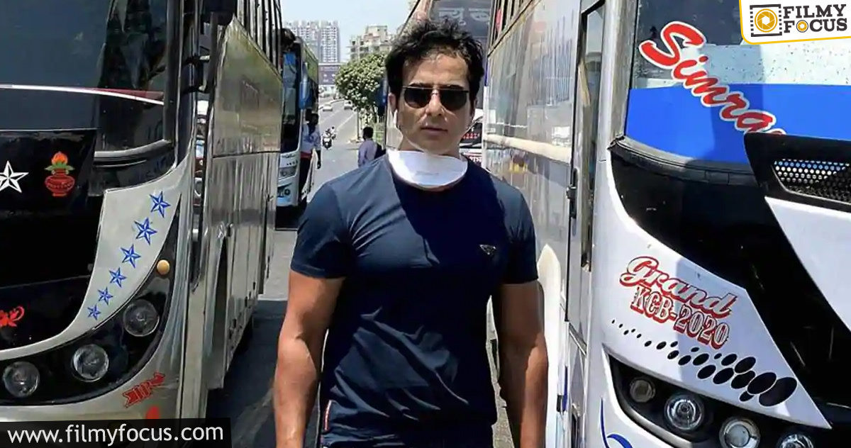 Do you know how many “Help” requests Sonu Sood receives?