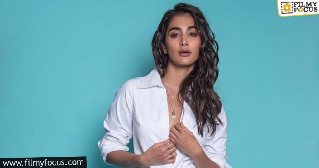 Pooja Hegde Posts A Funny Naked Picture For Her 'pervert' Fan