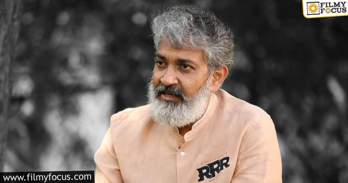Rajamouli introduces a new trend with RRR promotions
