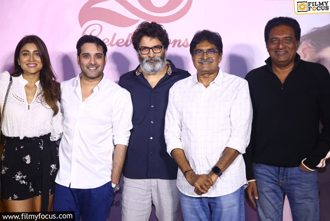 Trivikram completes 20 years as a director, turns emotional