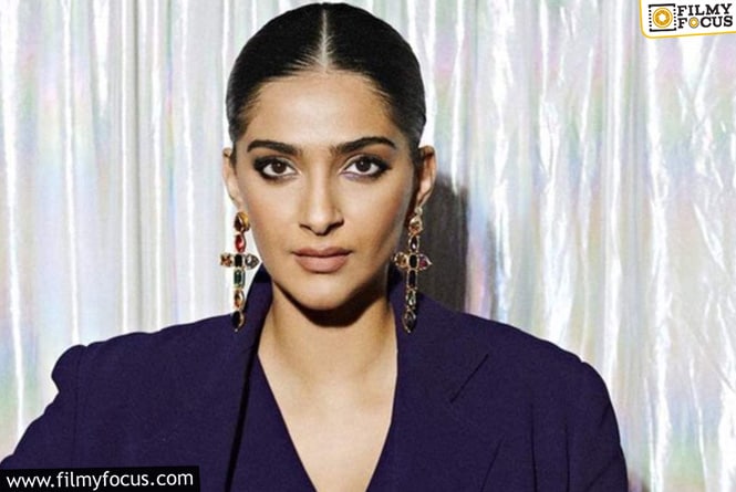 Sonam Kapoor called out for calling herself an Icon