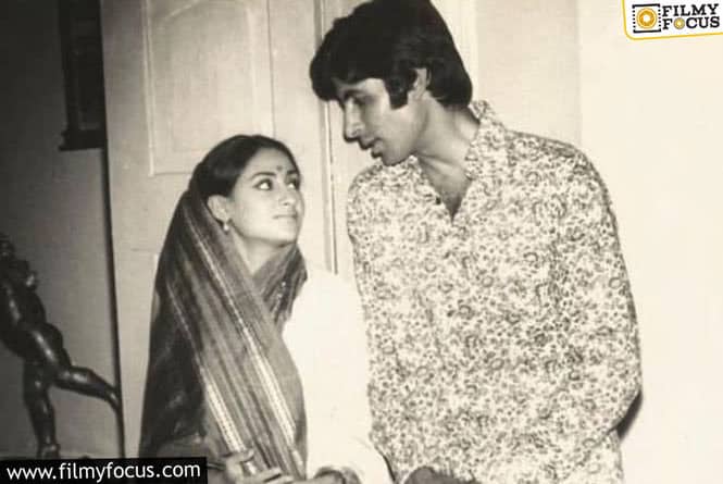 Amitabh Bachchan Completes 50 Years of Marriage; His Daughter Shares a Vintage pic of Her Parents