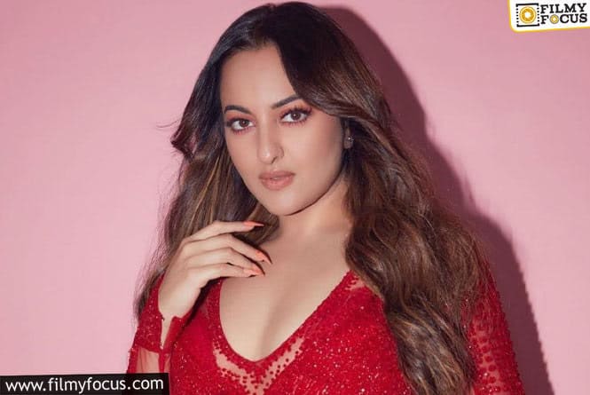 Sonakshi Sinha Decides to Spend Birthday with Fans and Discuss Environmental Issues!
