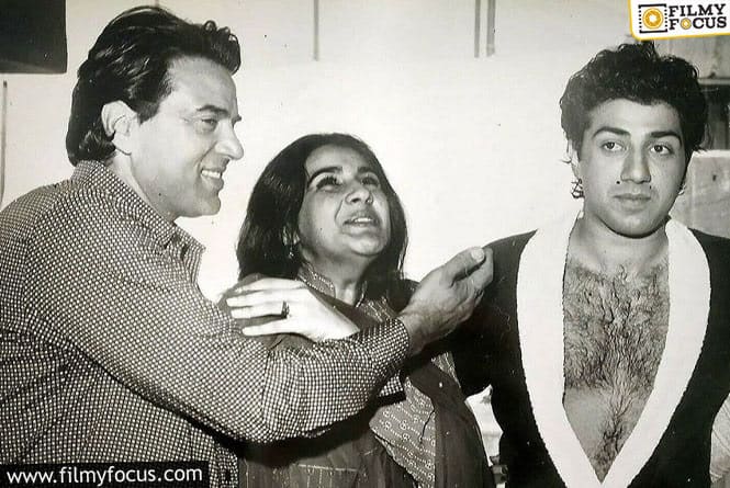Throwback to when Dharmendra got Carried Away while Directing Sunny Deol and Amrita Singh