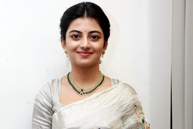 Anandhi: Biography, Age, Movies, Family, Photos, Latest News - Filmy Focus
