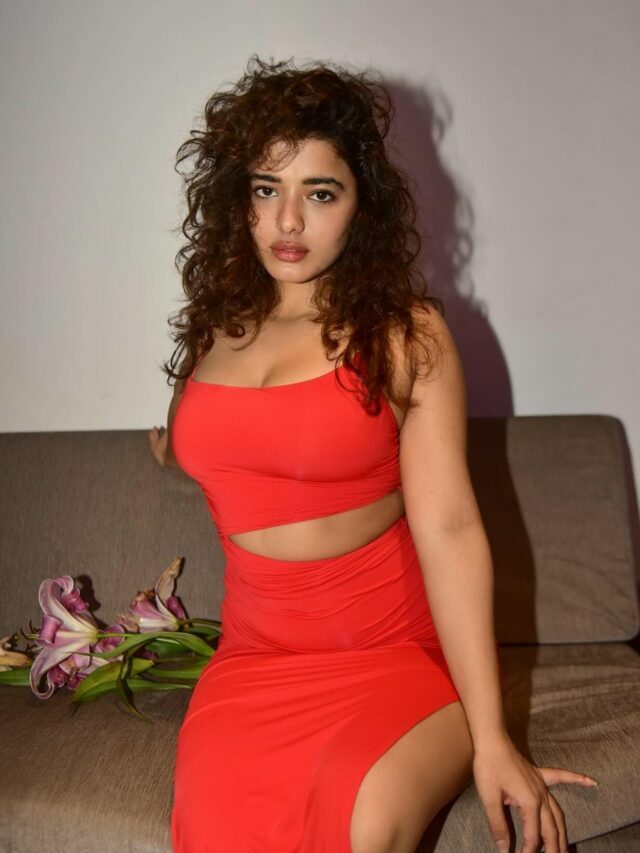 Ketika Sharma hot in Red dress